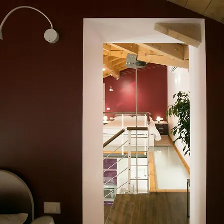 Versoverde Alzaia Naviglio Grande Milán