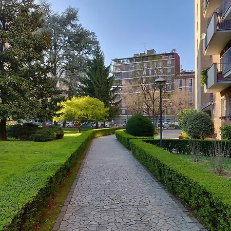 Apartamento Exclusive Rooftop With Large Terrace In Solari/tortona *