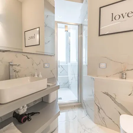 MOSCOVA LUXURY NEW Suite