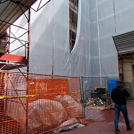 Guesthost - Modern 280m From Arco Della Pace! Milano