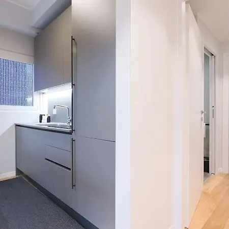 Contempora - Elvezia 8 - E43 Milan