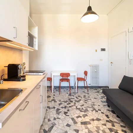 Retreat In The Heart Of - Duomo Milan