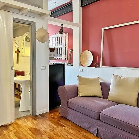 Flat In - Navigli