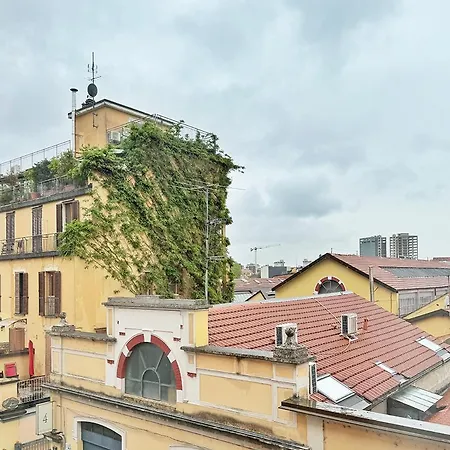 Flat In - Navigli Apartment