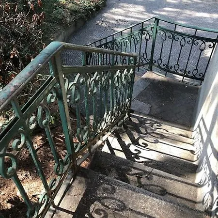 Quiet 1 Bedroom Garden Views Milaan