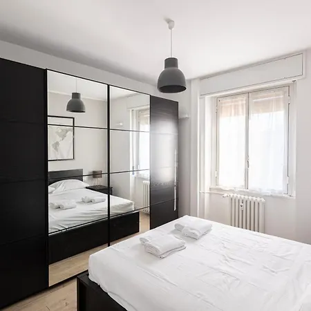 Apartment Splendido Trilocale In Bovisa