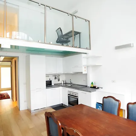 Apartment Giovio Duplex Milan
