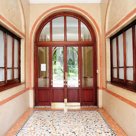 Giovio Duplex * Milan