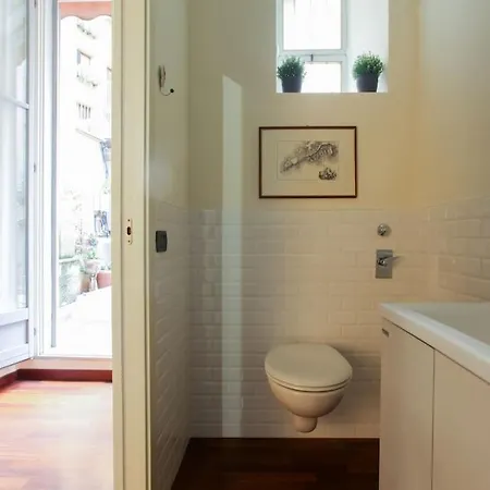 Hacca Collection - Corso Magenta, Unique And Charming 2br *