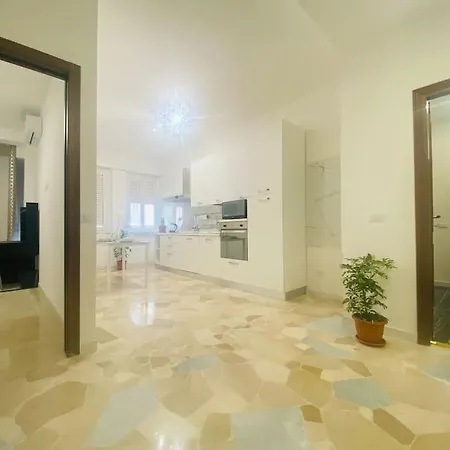 New And Elegant On The Navigli Netflix E Apartment *