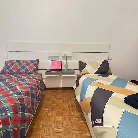 New And Elegant On The Navigli Netflix E דירה