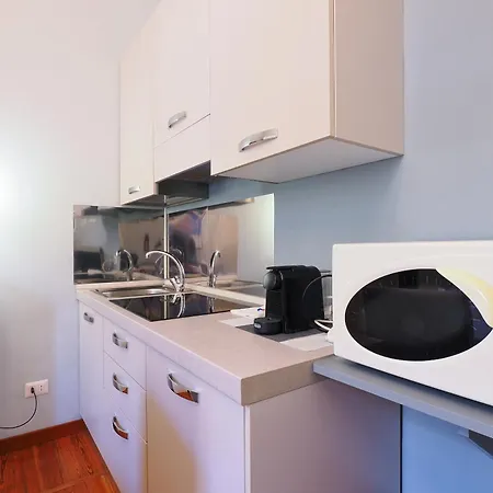 Mila Pisacane Apartment