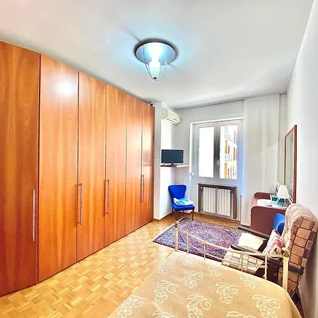 아파트 Beada Home, A Pochi Passi Dal Centro Storico E Navigli, Con Fermata Metropolitana Sotto Casa