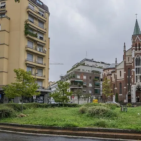 Appartamento Youhosty - Lepetit 3 Milano