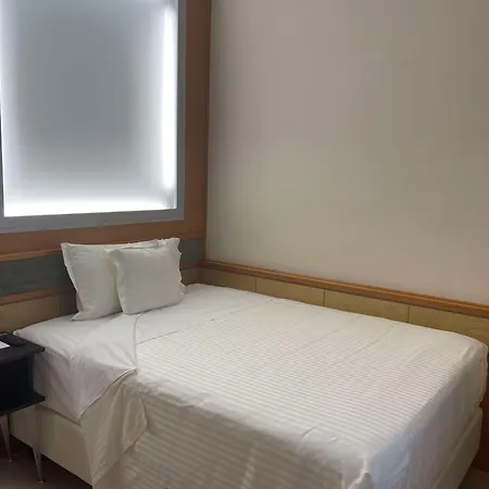 Hotel C-hotels Concorde 4*