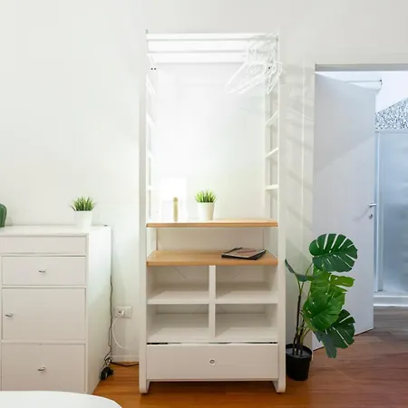 New! Lovely & Friendly In Center B Apartmán Milán
