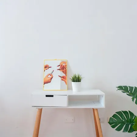 New! Lovely & Friendly In Center A * ميلان