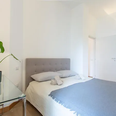 Pindemonte 2 Apartment Milan