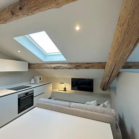 Mansarda San Gregorio Apartment