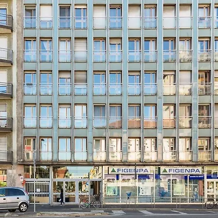 Panoramic Apartment-hosted By Sweetstay * מילאנו