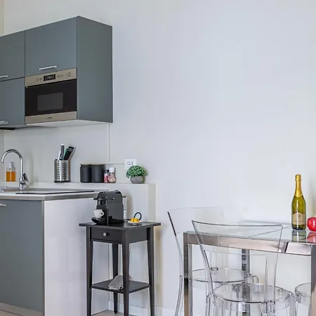 Boccaccio's Flats דירה *