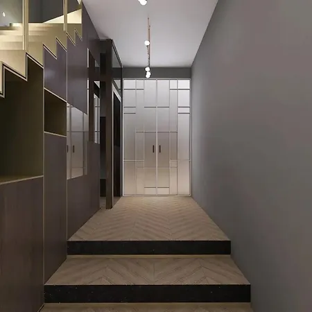 Newly Renovated In Via Della Spiga *