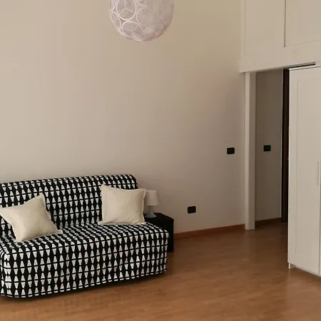 Monolocale Zona Loreto Mm1 Pasteur P1 米兰