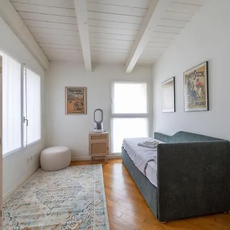Apartment Castaldi Charming Suite-hosted By Sweetstay Mailand