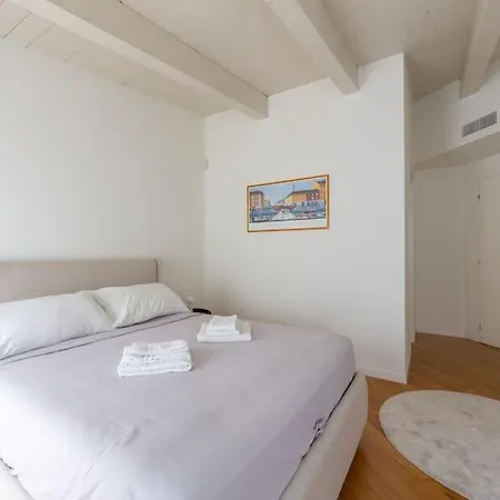 Apartment Castaldi Charming Suite-hosted By Sweetstay Mailand