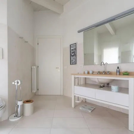 Castaldi Charming Suite-hosted By Sweetstay * Mailand