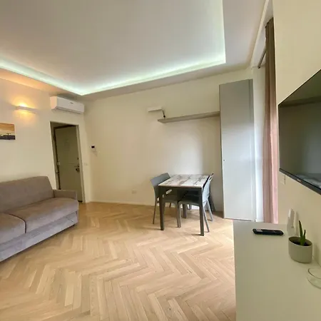 Apartamento Sky View -porta Nuova- 2 Con Balcone *