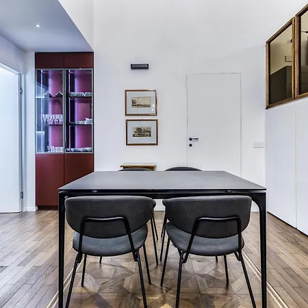 Luxury Duplex Corso Magenta 4pax-wifi-tasso 아파트 밀라노