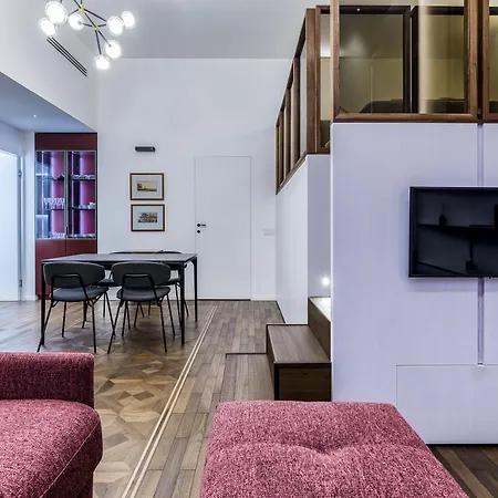 Luxury Duplex Corso Magenta 4pax-wifi-tasso 아파트