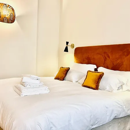 Via Monti, Cadorna Station, Historic Center Sforzesco Castle Milano