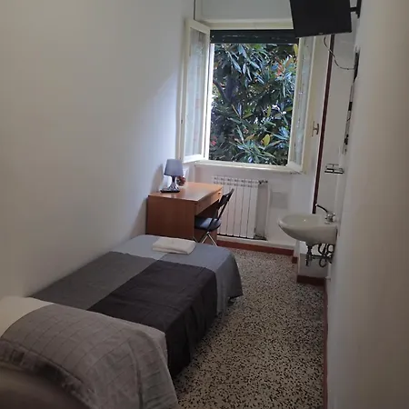 Brivio Hotel 2*
