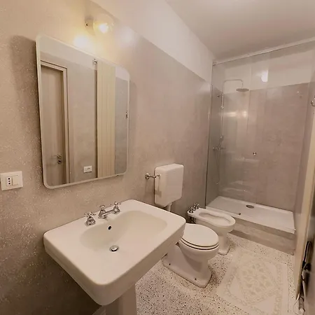 Navigli Apartment *