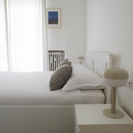 Super Cozy * Milan