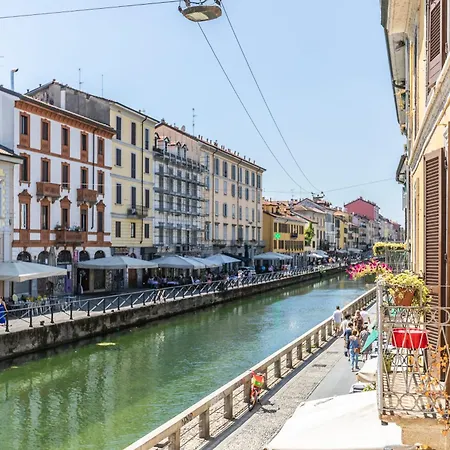 Apartmán - Alzaia Naviglio Grande *