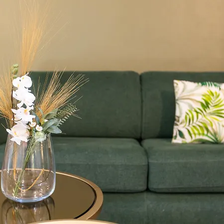Apartment - Alzaia Naviglio Grande