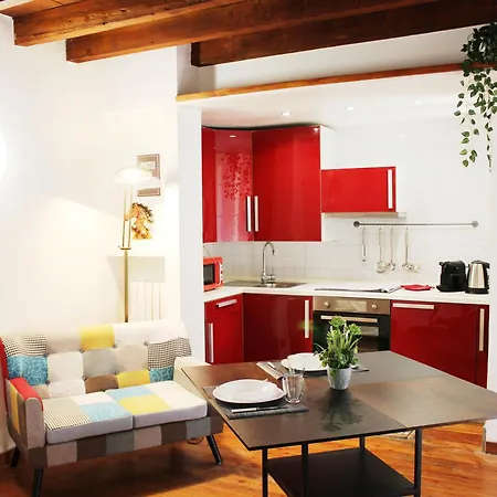 Hbhall Navigli 2 * Milánó