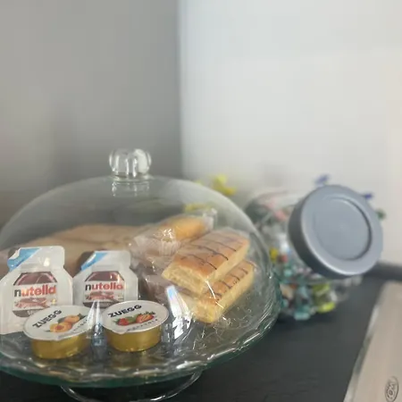 Apartmán Regina In Melegnano - Wifi, Breakfast Box And Terrace *