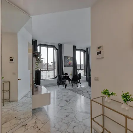 Royal - Duomo Santo Stefano Apartamento *