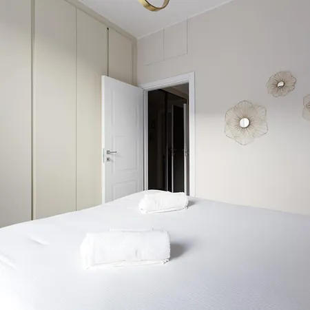 Guesthost - La Ringhiera Dell'acquabella Milano