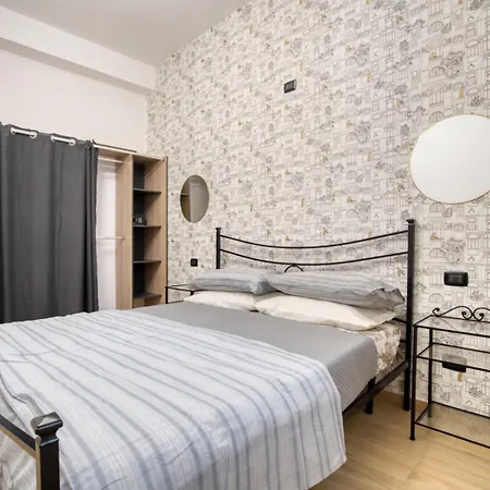 Italianflat - Subway Guest house