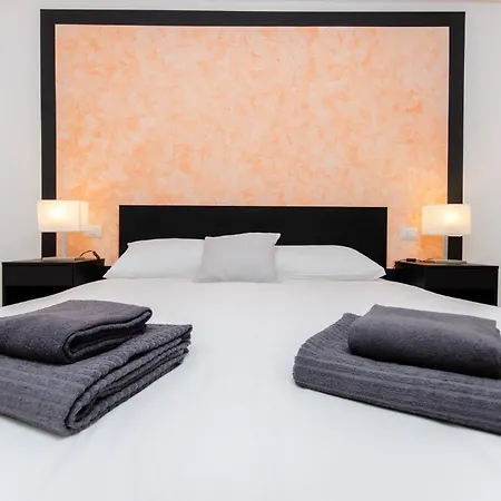 Orange Milan