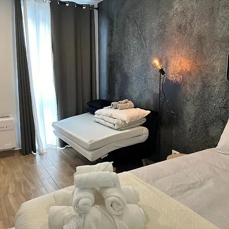 Repetti Design - 10 Min To Centre & Airport 밀라노