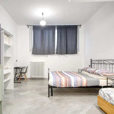Gasthof Italianflat - Subway 3*