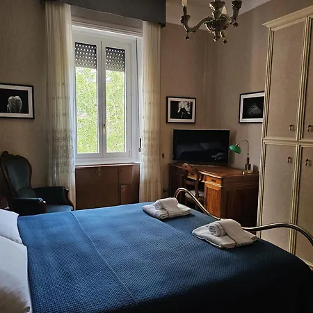 Apartman Homegallery - Elegante Milanese *