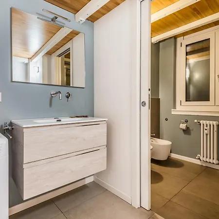 아파트 Brand New 5 Pax Wifi Corso Sempione *