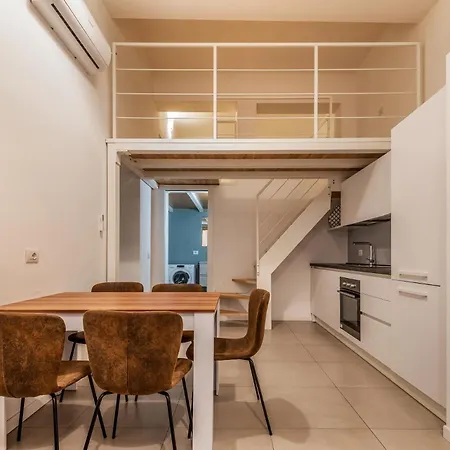 Brand New 5 Pax Wifi Corso Sempione * 밀라노